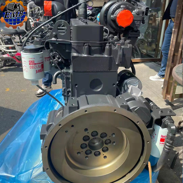 PC200-6 এক্সকাভেটরের জন্য আসল নতুন S6D102E-1 ইঞ্জিন ডিজেল ইঞ্জিন